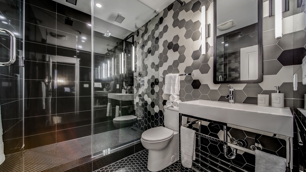 Photo of Bathroom in New Toronto