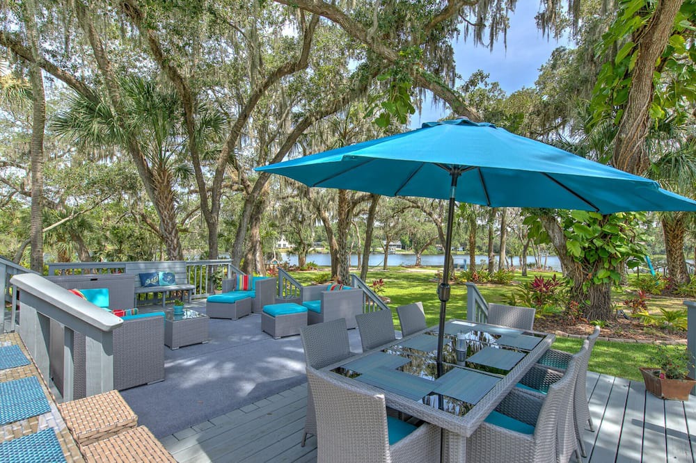 Photo of Patio Balcony in Riverview