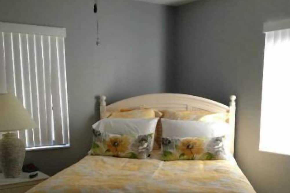 Photo of Bedroom in Braden River