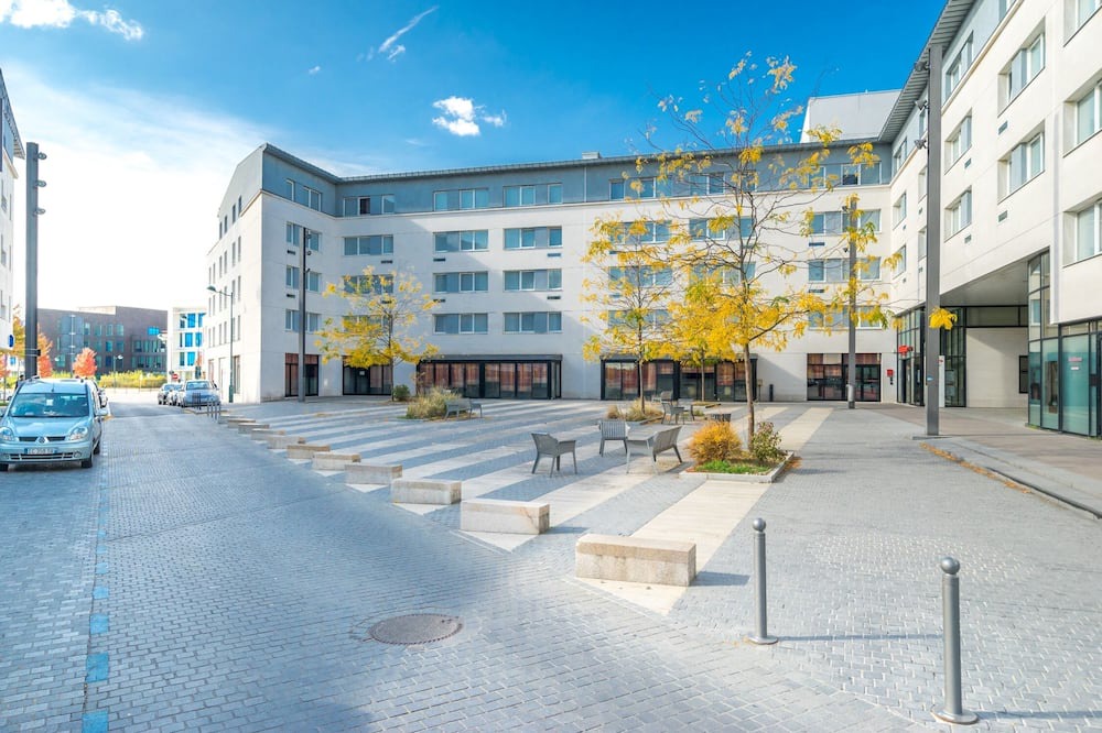 Photo of Outdoor in Montevrain