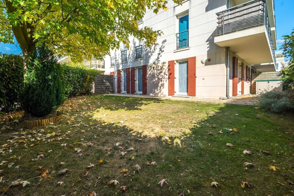 Photo of Outdoor in Montevrain