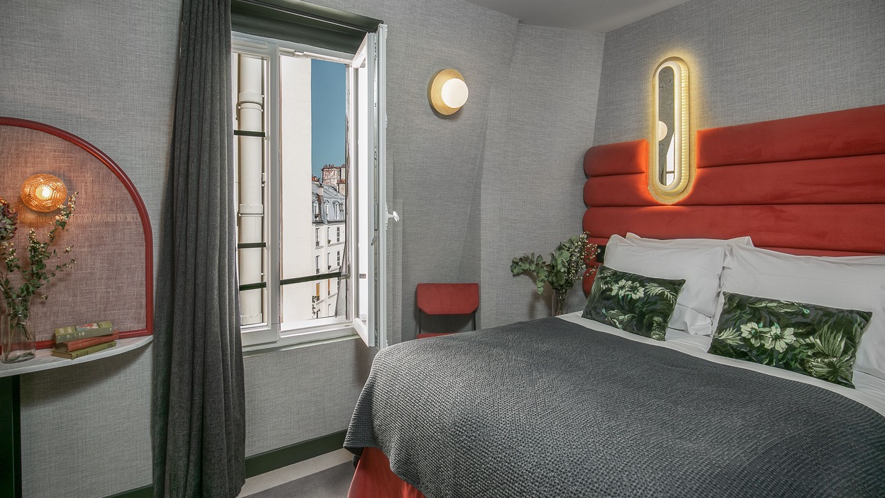 Photo of Bedroom in Hopital Saint-Louis