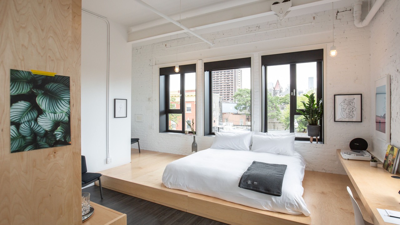 Photo of Bedroom in Bloor Annex