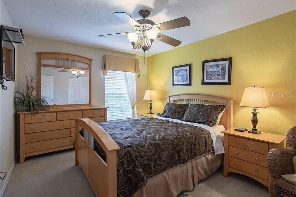 Photo of Bedroom in Tuscan Ridge