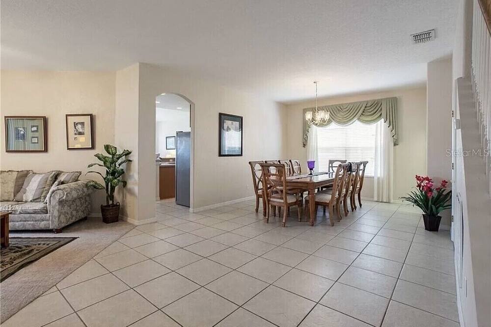 Photo of Livingroom in Tuscan Ridge