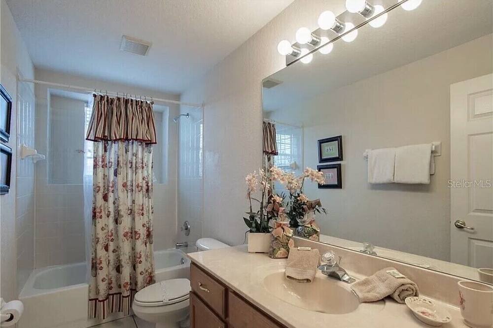 Photo of Bathroom in Tuscan Ridge