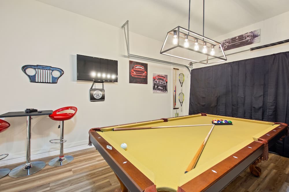 Photo of Bedroom in Ridgewood Lakes