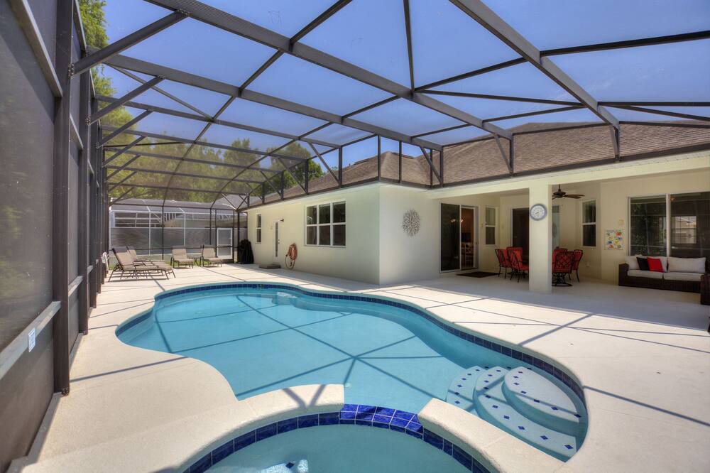Photo of Outdoor in Ridgewood Lakes