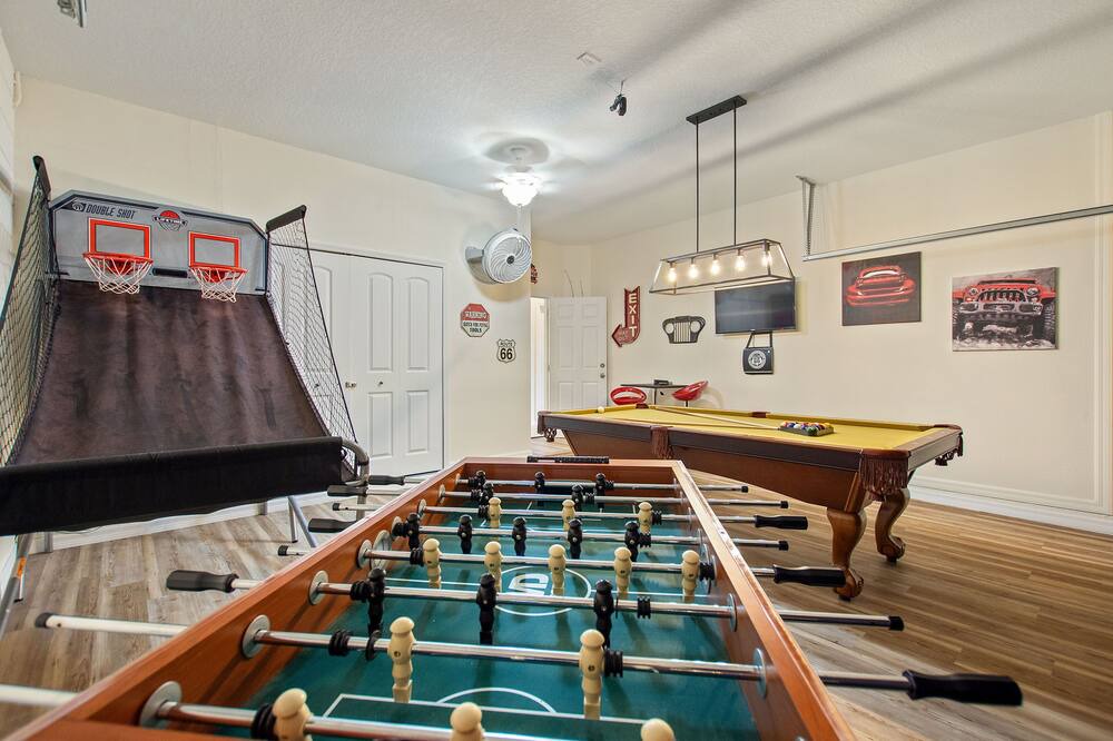 Photo of Bedroom in Ridgewood Lakes