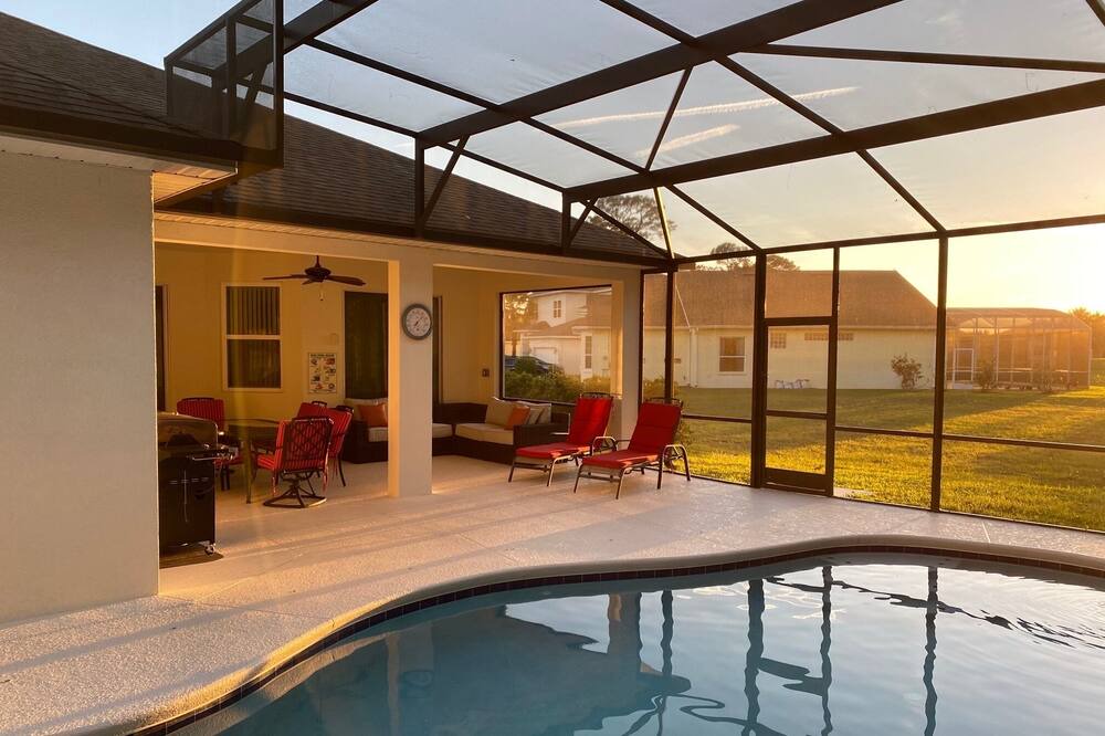 Photo of Outdoor in Ridgewood Lakes