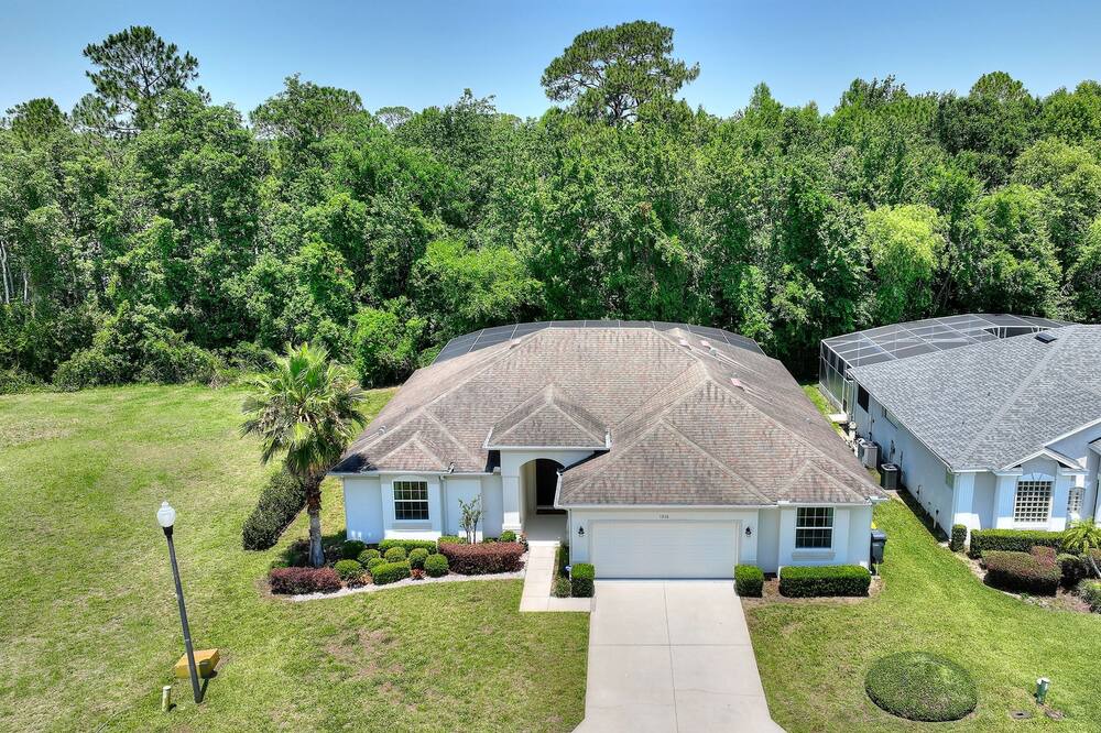 Photo of Outdoor in Ridgewood Lakes