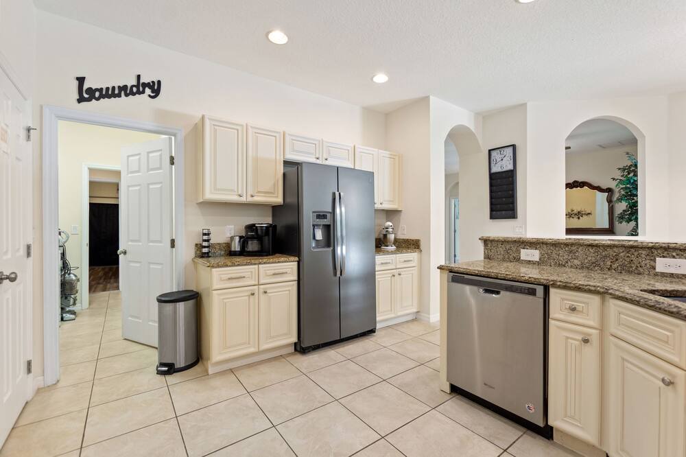 Photo of Kitchen in Ridgewood Lakes