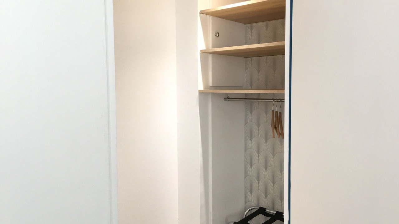 Photo of Bedroom in Republique–Point-du-Jour