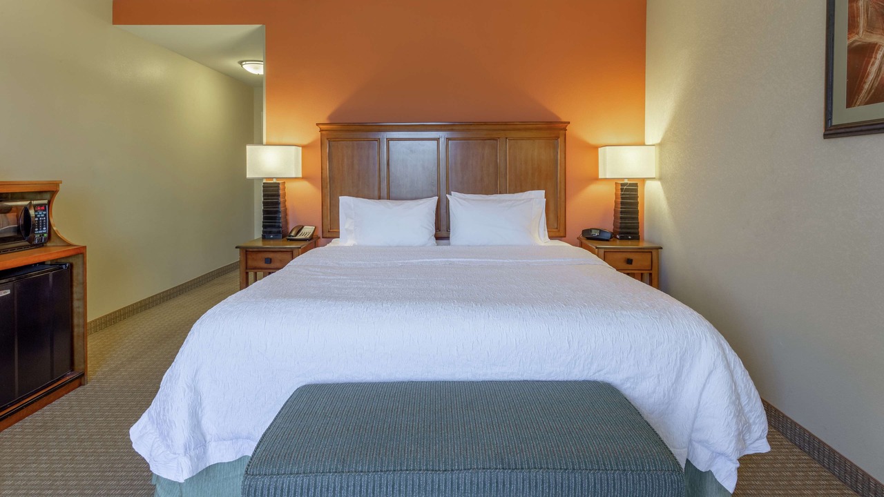 Photo of Bedroom in Okeechobee