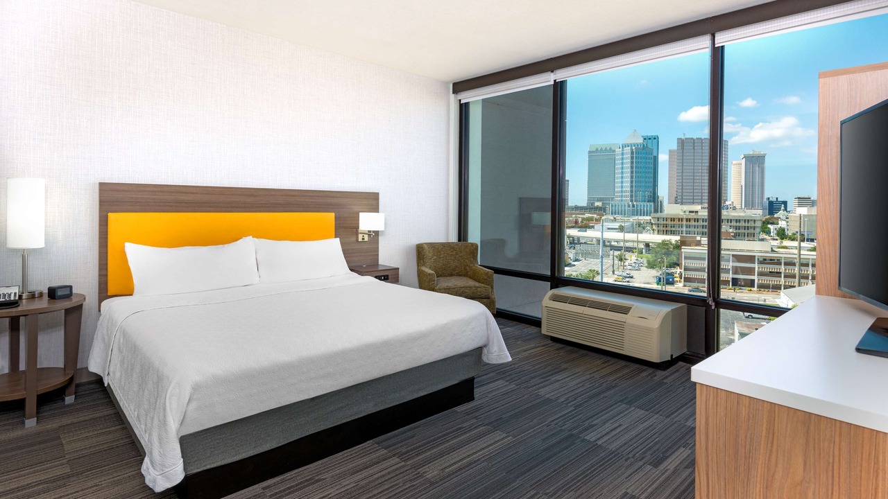 Photo of Bedroom in Channel District