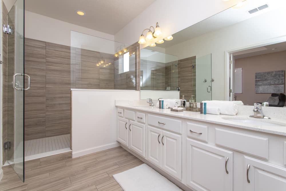 Photo of Bathroom in Kissimmee