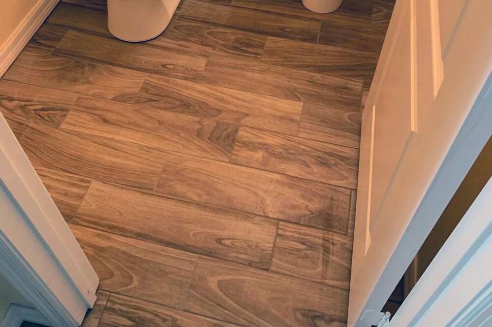 Photo of Bathroom in Davenport