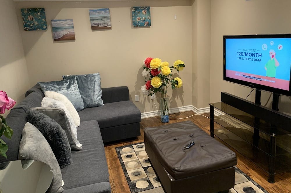 Photo of Livingroom in Brampton
