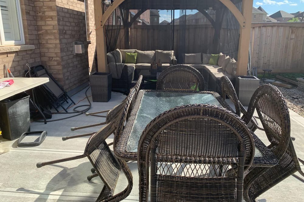 Photo of Patio Balcony in Brampton