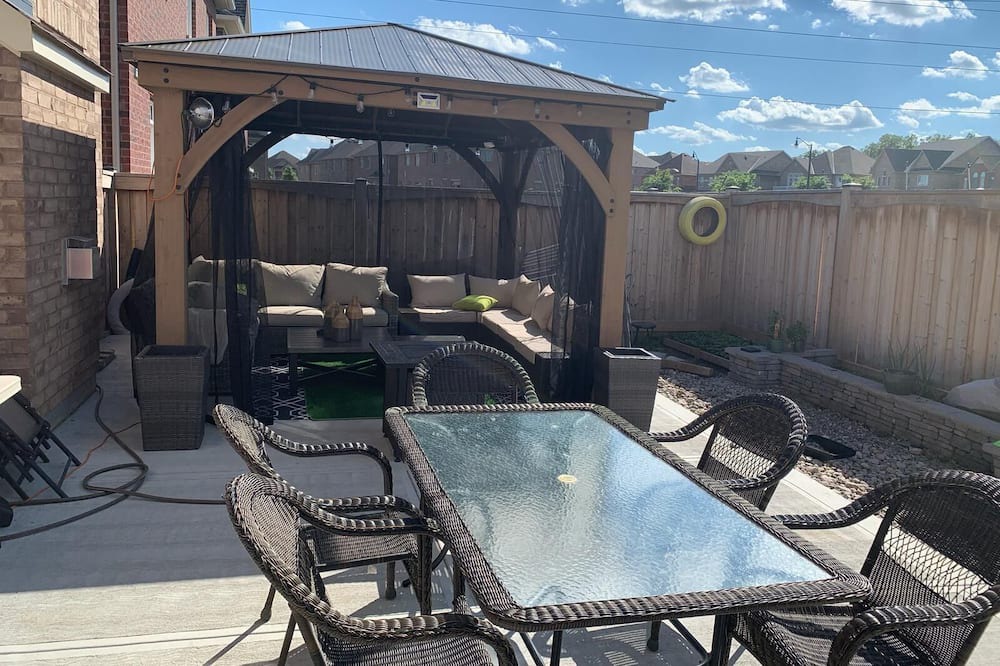 Photo of Patio Balcony in Brampton