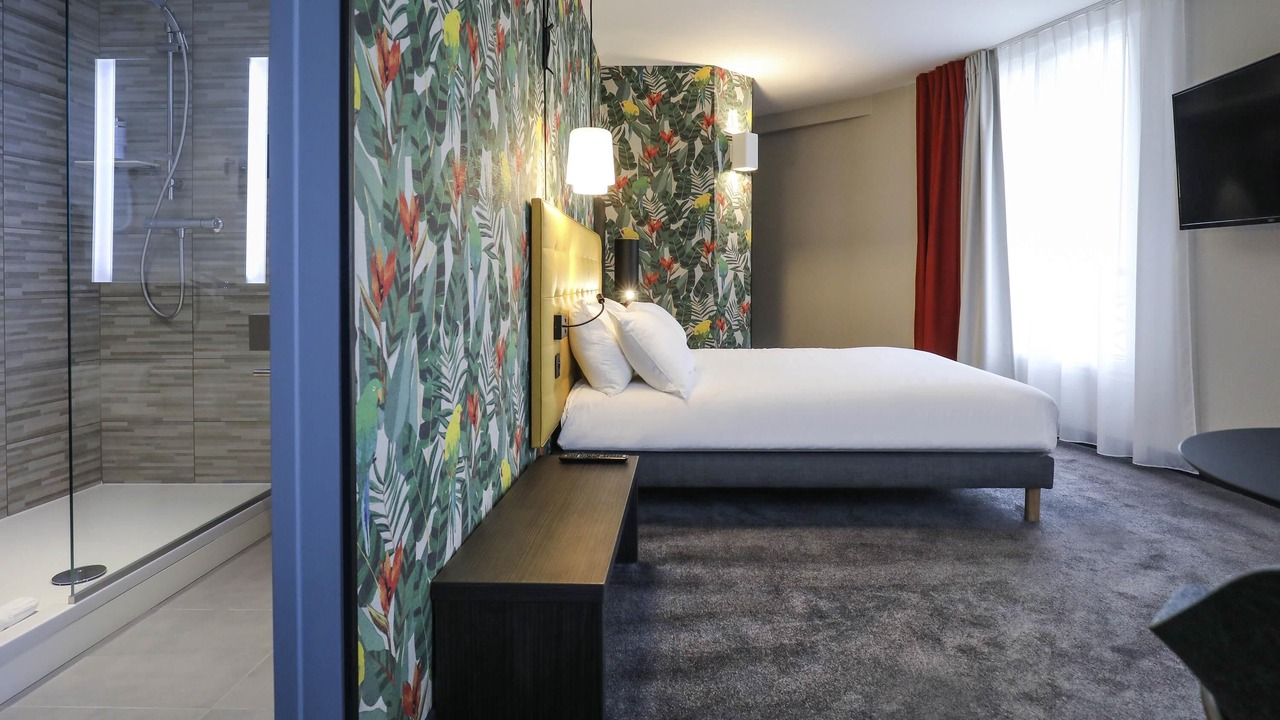 Photo of Bedroom in Puteaux