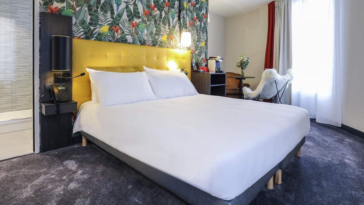 Photo of Bedroom in Puteaux