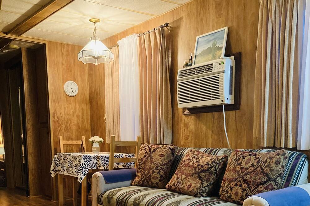 Photo of Livingroom in Apache Junction