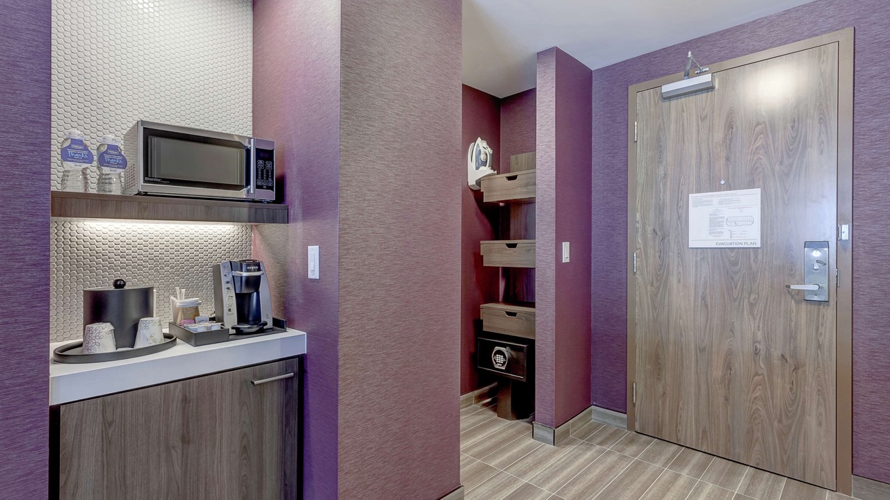 Photo of Bedroom in Steeles Industrial