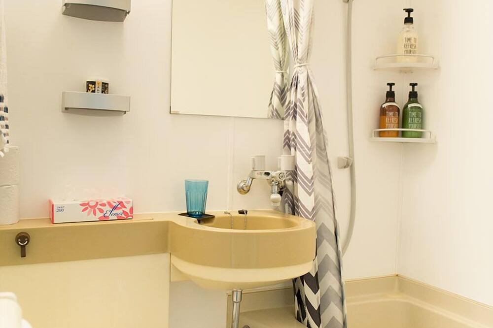 Photo of Bathroom in Nishi-Shinjuku