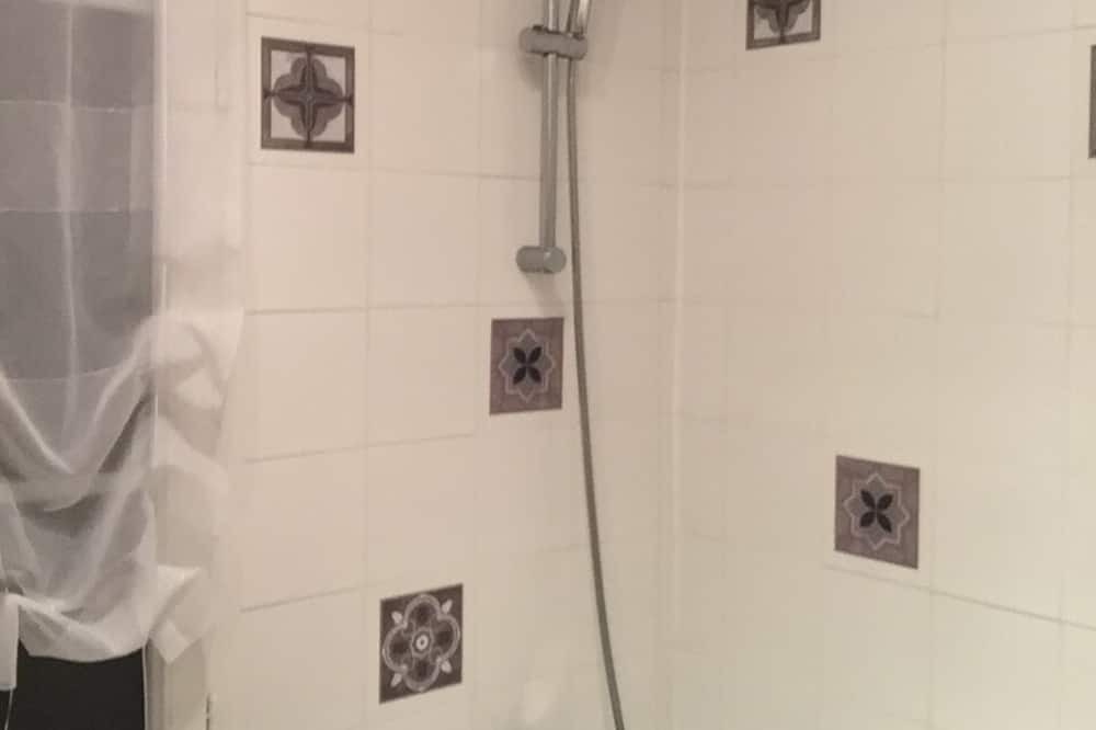 Photo of Bathroom in Plaisance