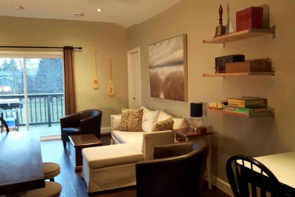 Photo of Livingroom in Cressy