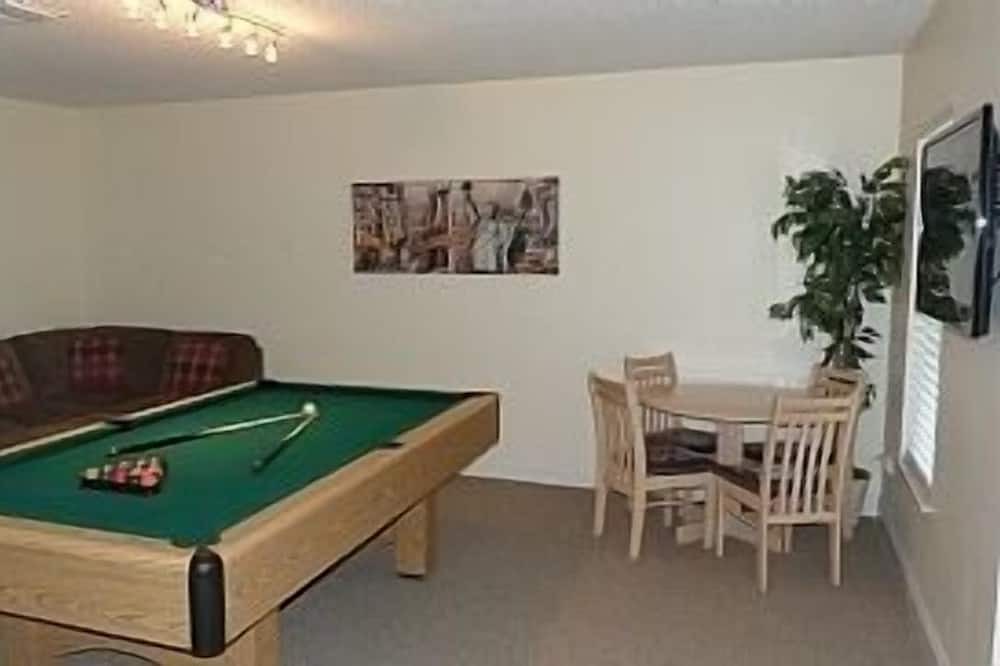 Photo of Outdoor in Lake Berkley