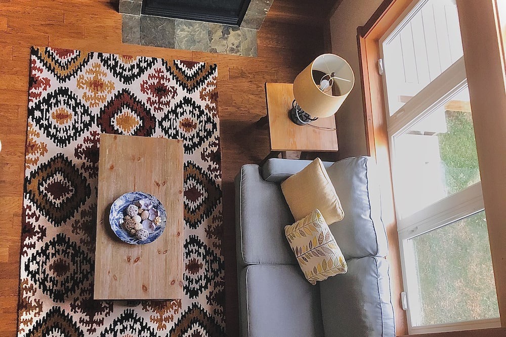Photo of Livingroom in Muskoka Lakes