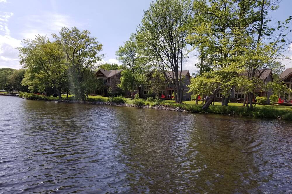 Photo of Others in Muskoka Lakes