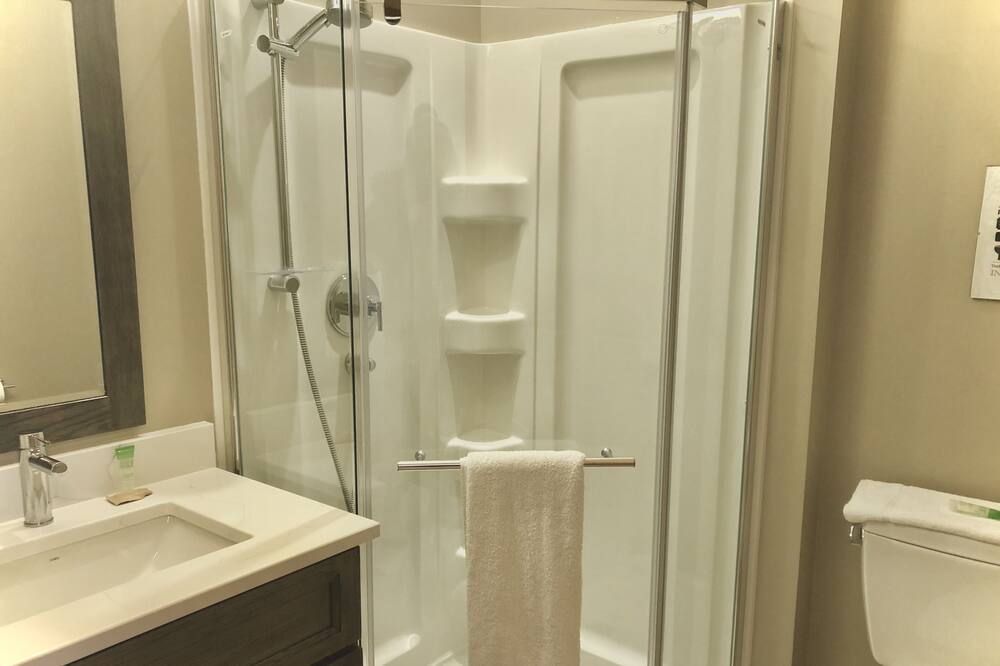 Photo of Bathroom in Muskoka Lakes