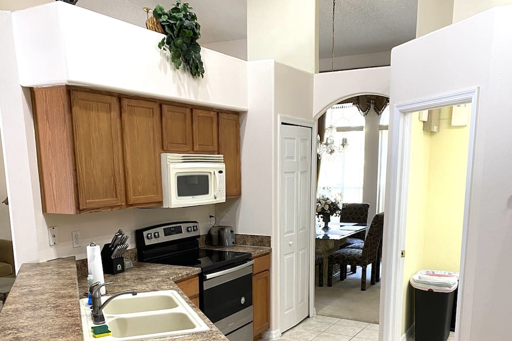 Photo of Kitchen in Orange Tree
