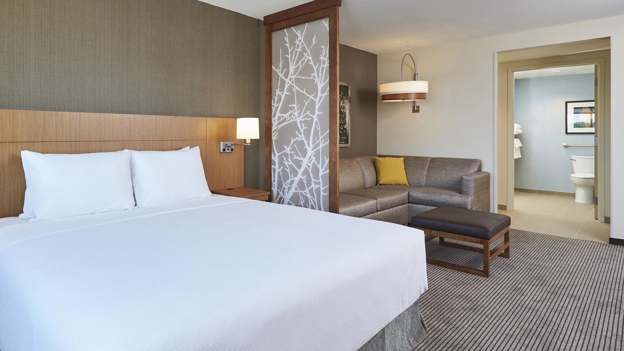 Photo of Bedroom in Gateway