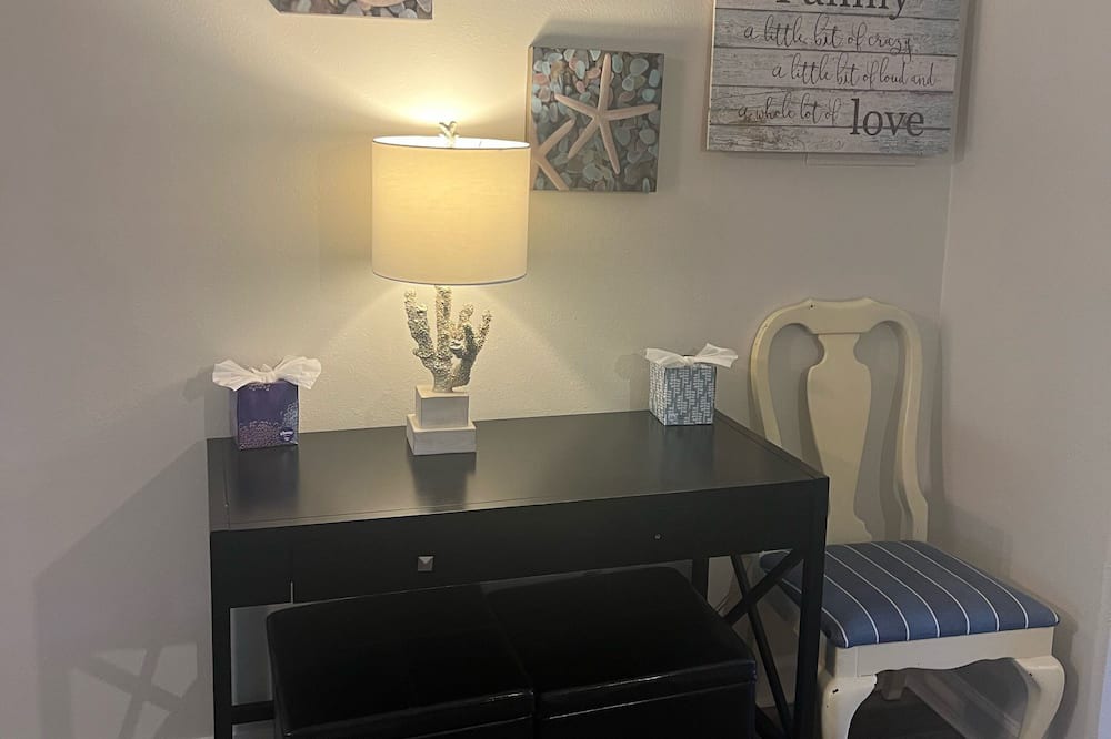 Photo of Bedroom in Apollo Beach