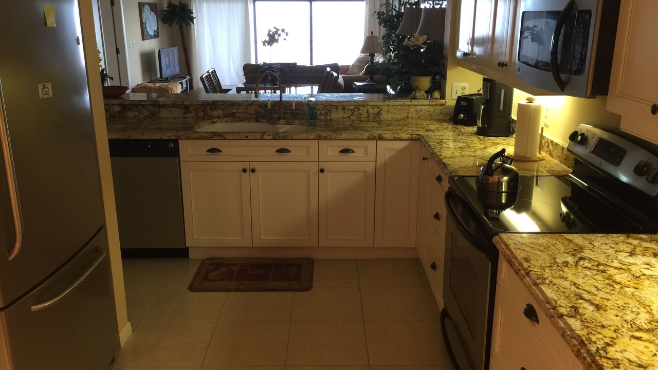 Photo of Kitchen in Wabasso Beach