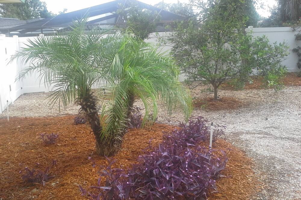 Photo of Outdoor in Harbor Bluffs