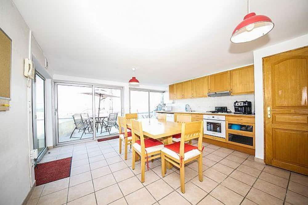 Photo of Kitchen in Suresnes