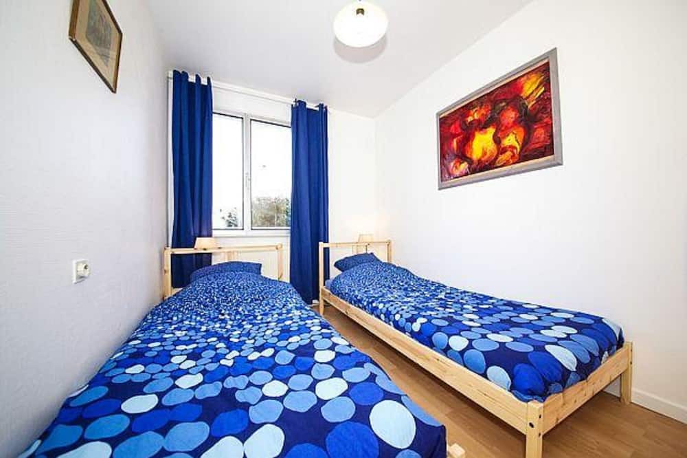Photo of Bedroom in Suresnes