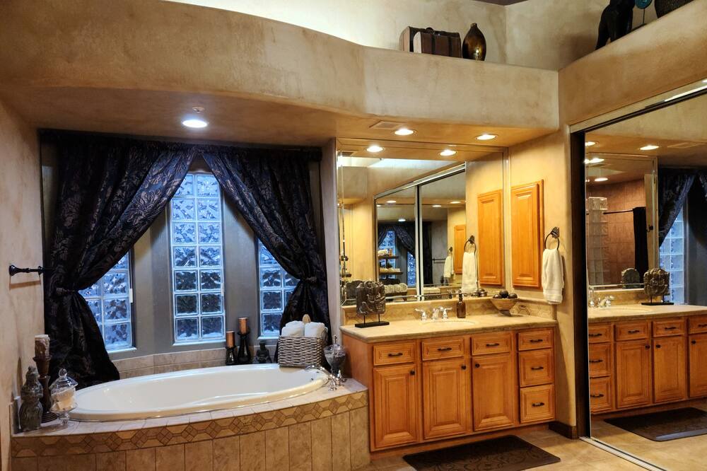 Photo of Bathroom in Deer Valley