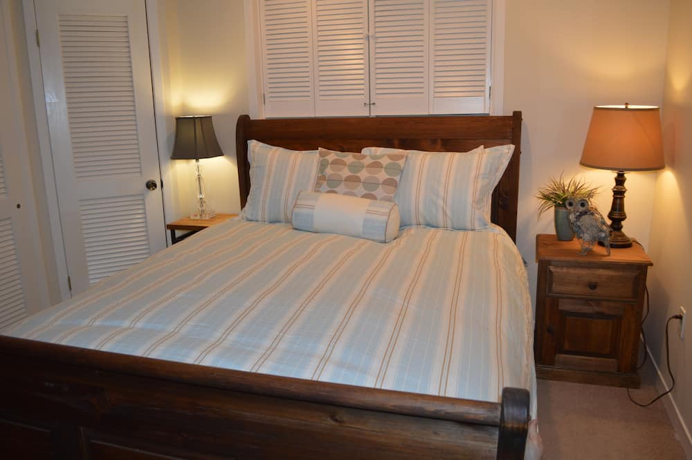 Photo of Bedroom in Picton