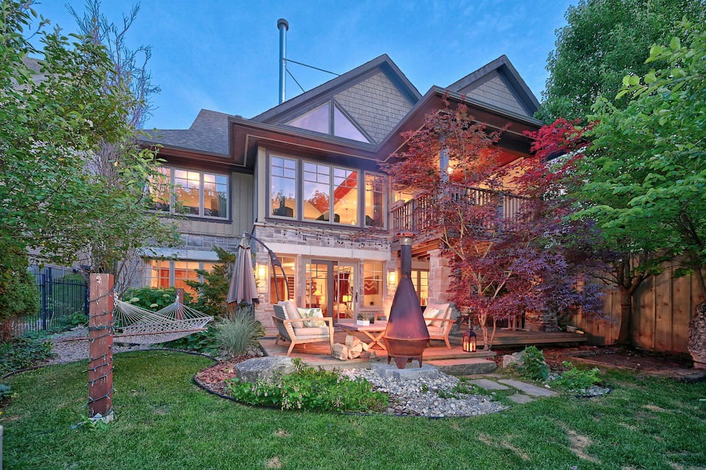 Photo of Outdoor in Grand River South