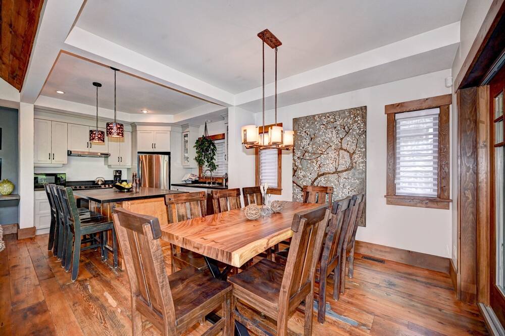 Photo of Kitchen in Grand River South