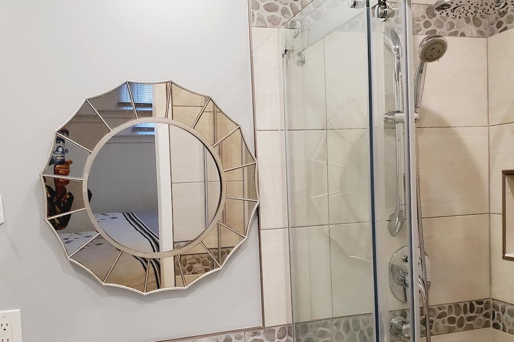 Photo of Bathroom in Bendale