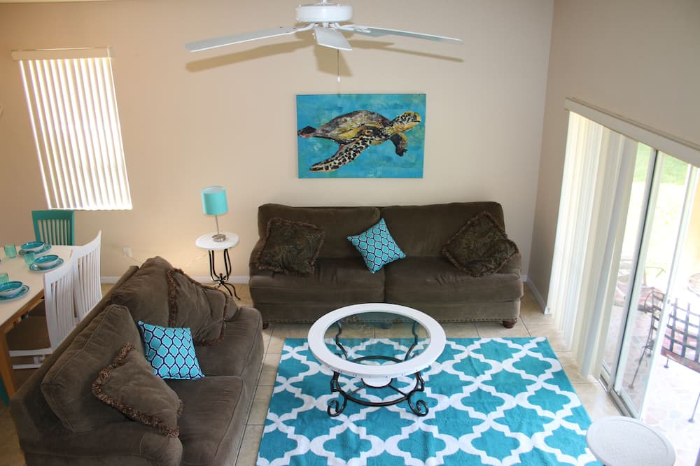 Photo of Livingroom in Regal Palms