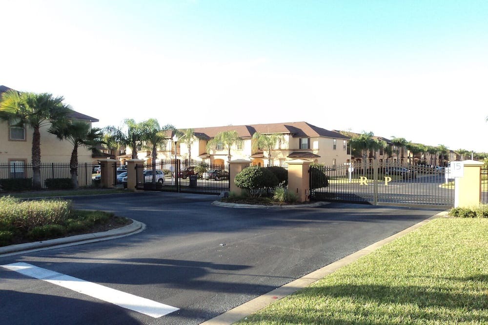 Photo of Outdoor in Regal Palms