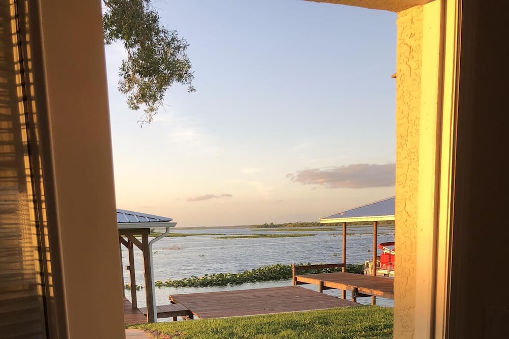 Photo of Bedroom in River Ranch